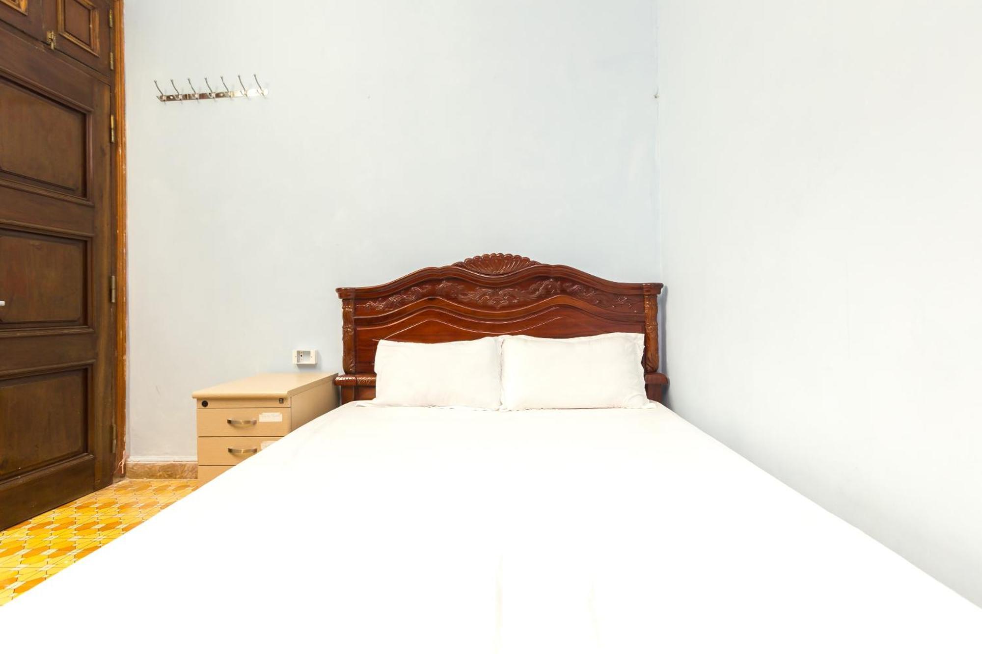 Chikoo Homestay Spot-On Hanoi Exteriör bild